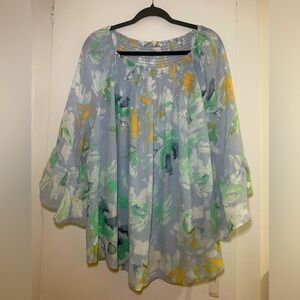 NWT Flowing Floral Light Blue 3/4 Sleeve Top 3XL